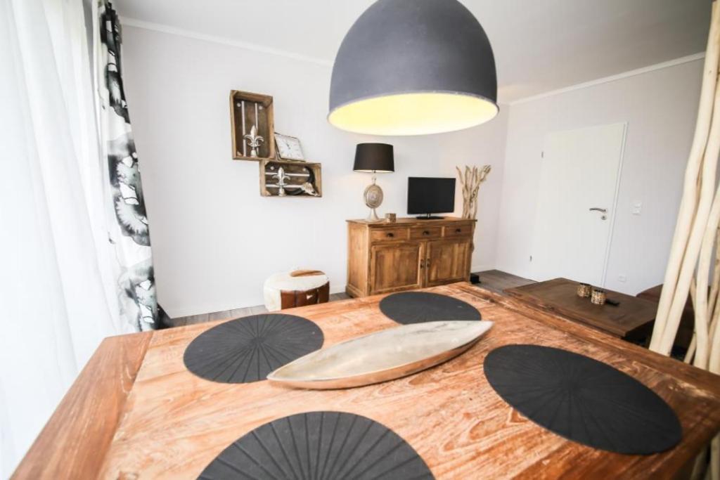 Ferienwohnung Seeblick ชาร์บอยท์ซ ภายนอก รูปภาพ